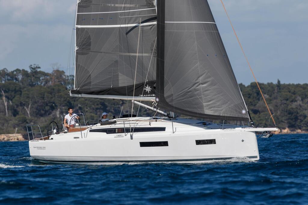 Sun Odyssey 350 Luigi