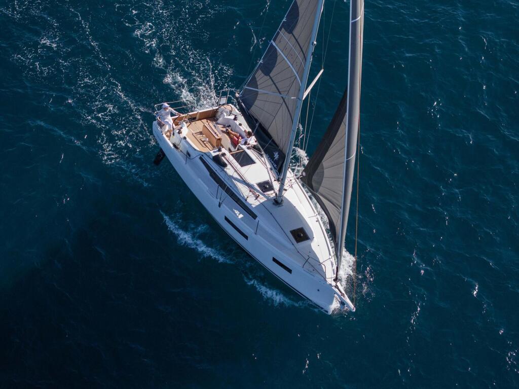 Sun Odyssey 350 Luigi