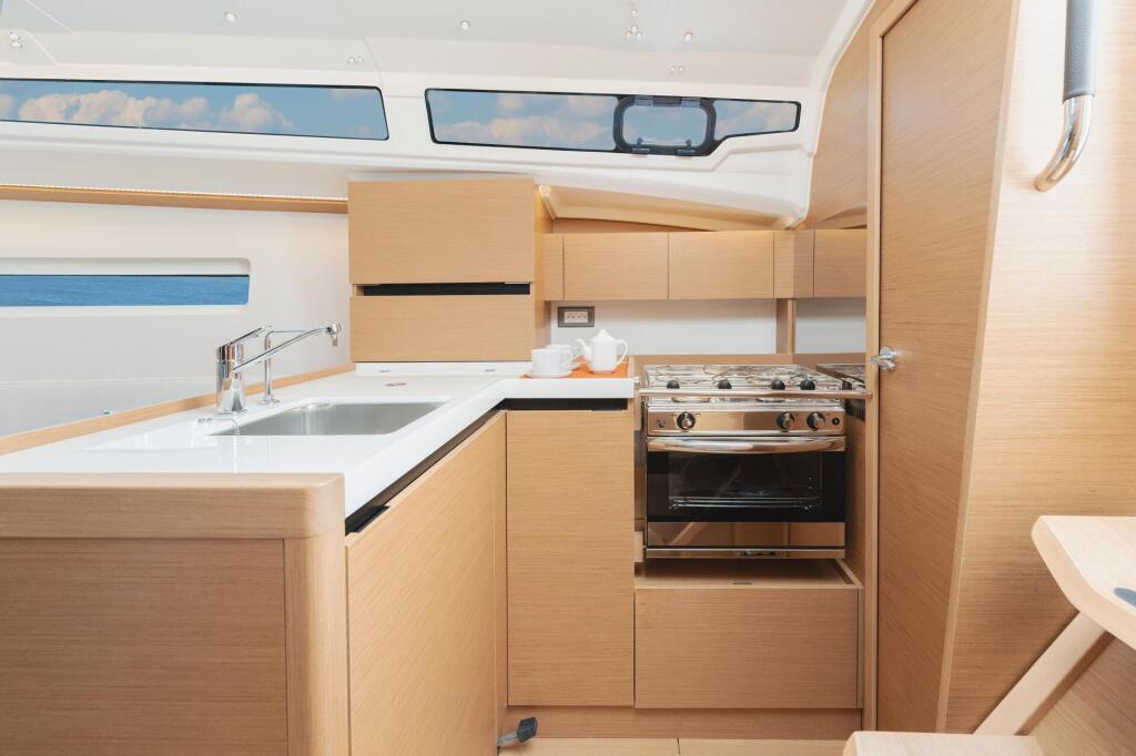 Sun Odyssey 350 NN