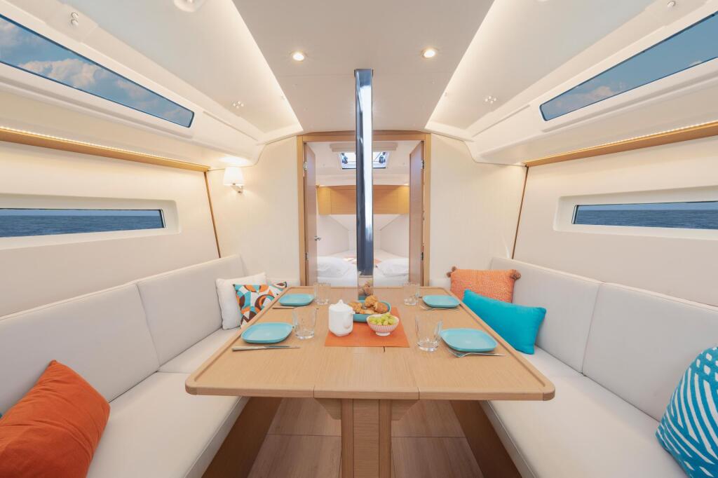 Sun Odyssey 350 NN1