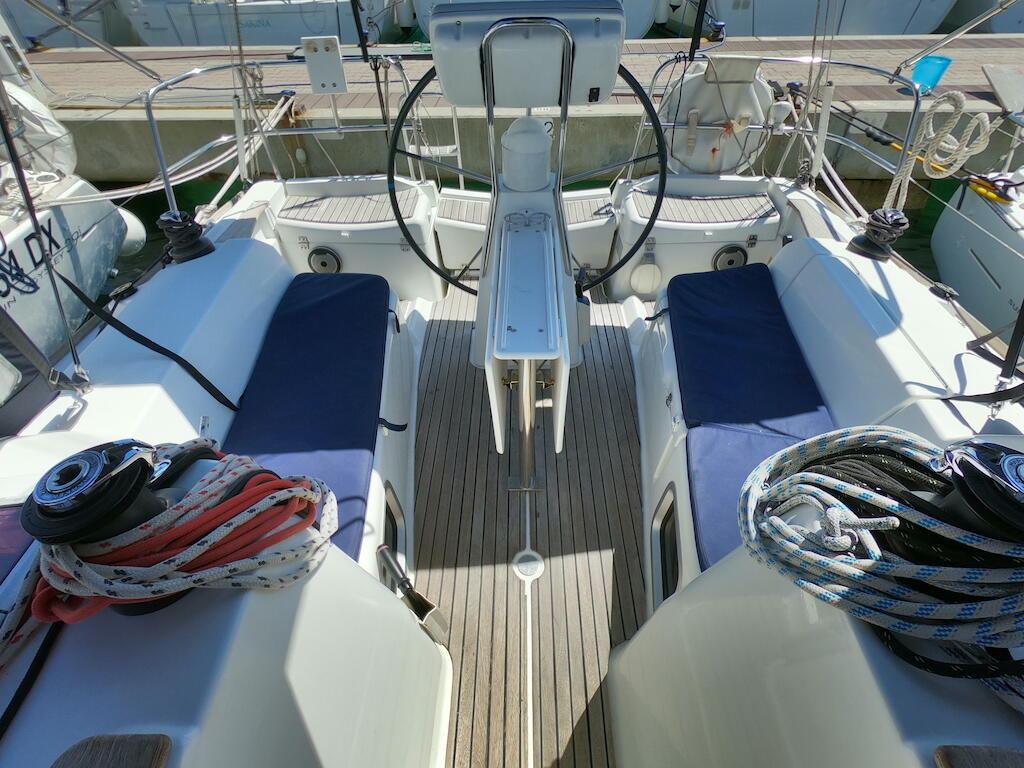 Sun Odyssey 36i Performance Bliksem