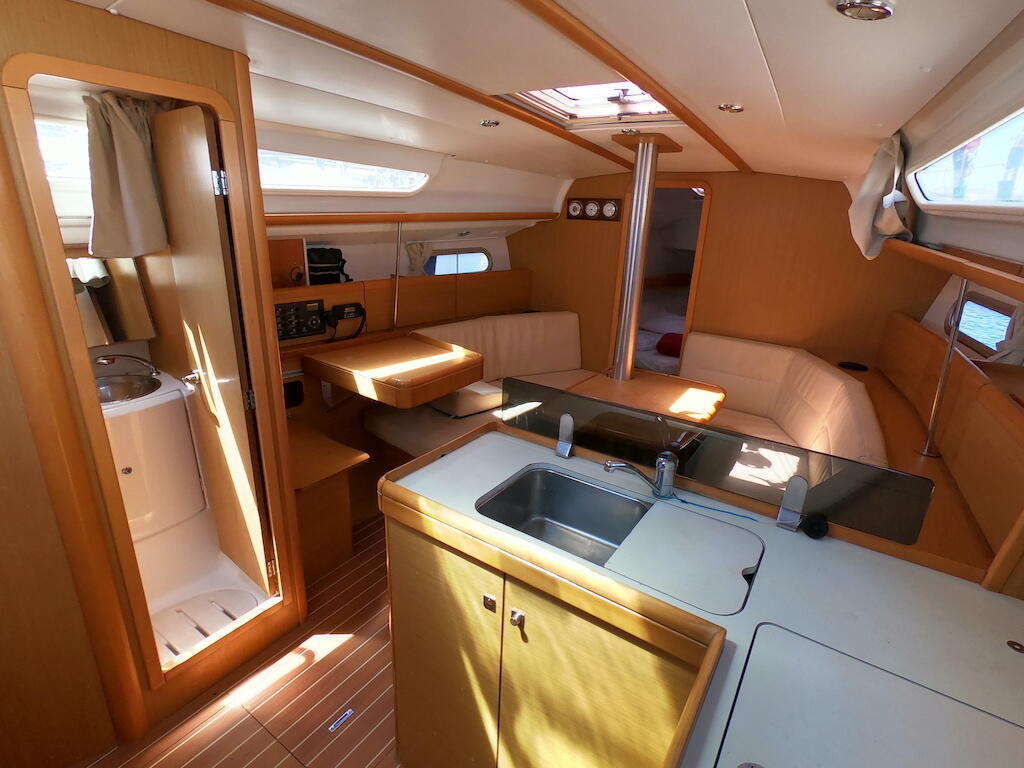 Sun Odyssey 36i Performance Bliksem
