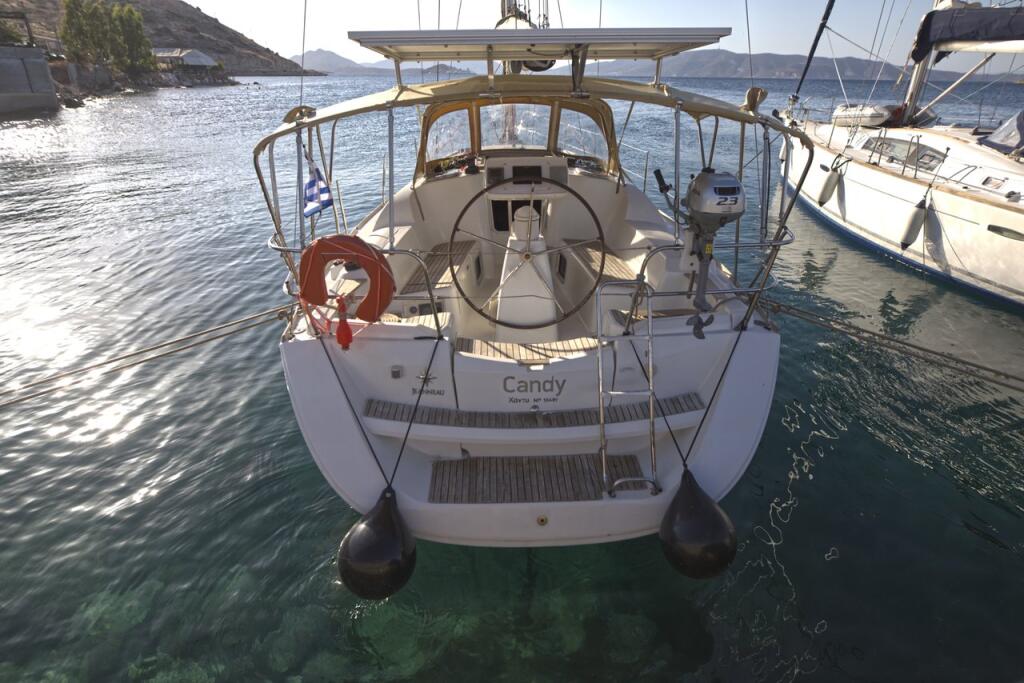 Sun Odyssey 36i Candy