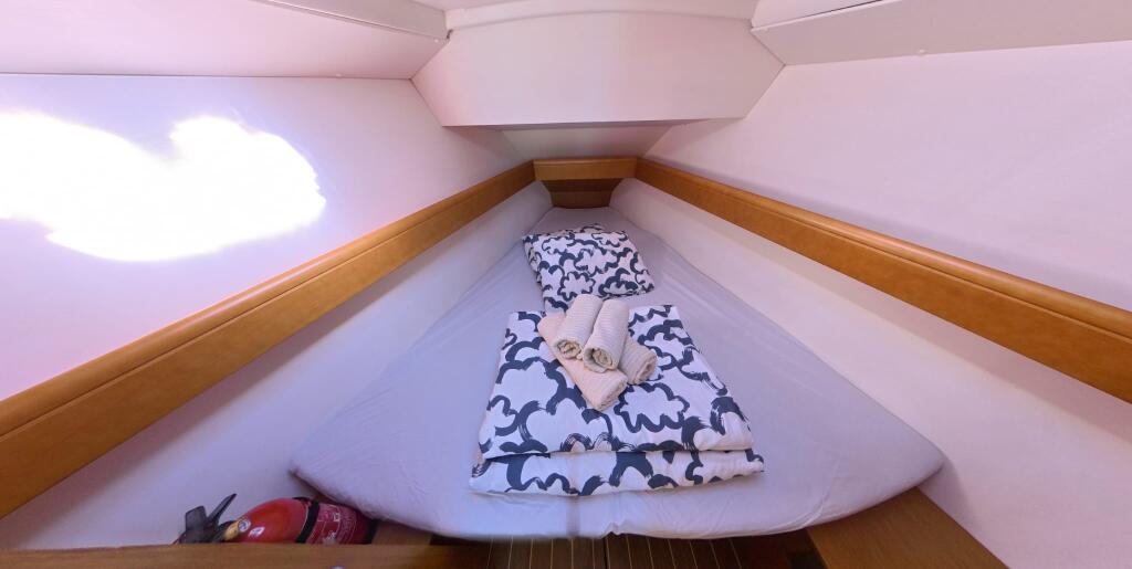 Sun Odyssey 36i Mia