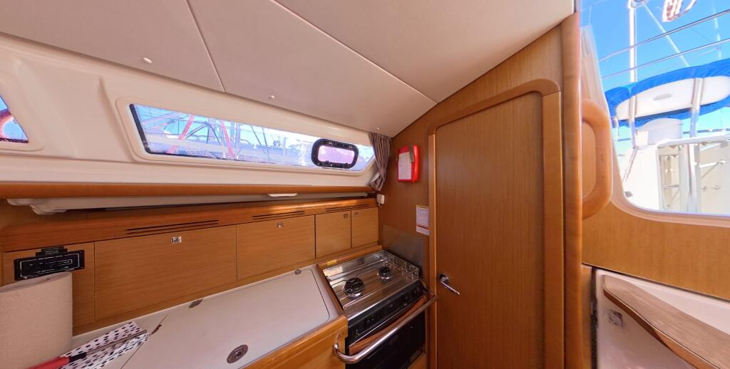 Sun Odyssey 36i Mia