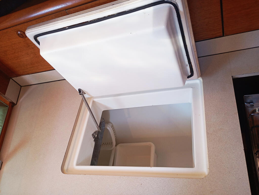 Sun Odyssey 37 Alki