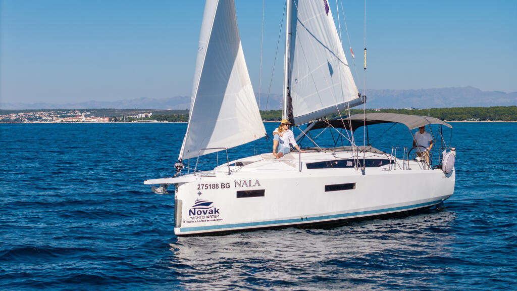 Sun Odyssey 380 Nala