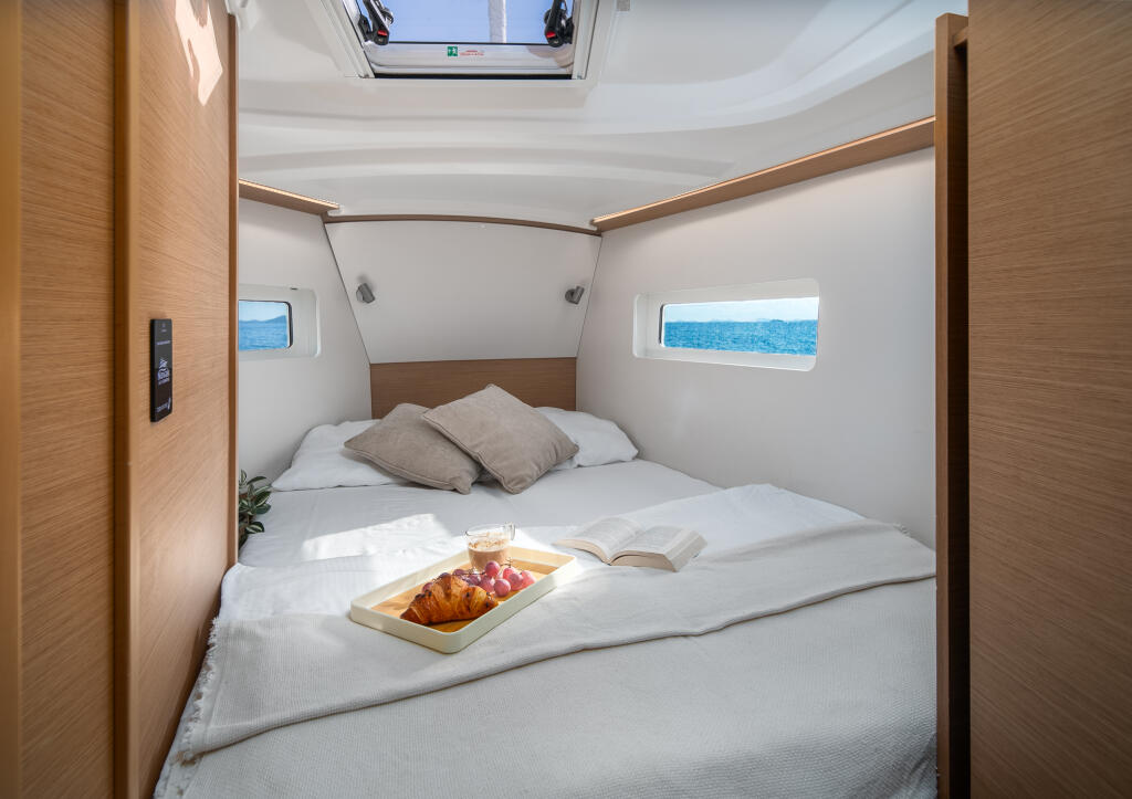 Sun Odyssey 380 Nala