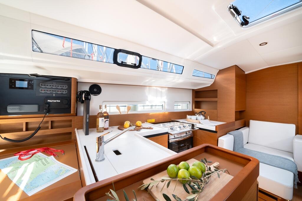 Sun Odyssey 380 Filippos II