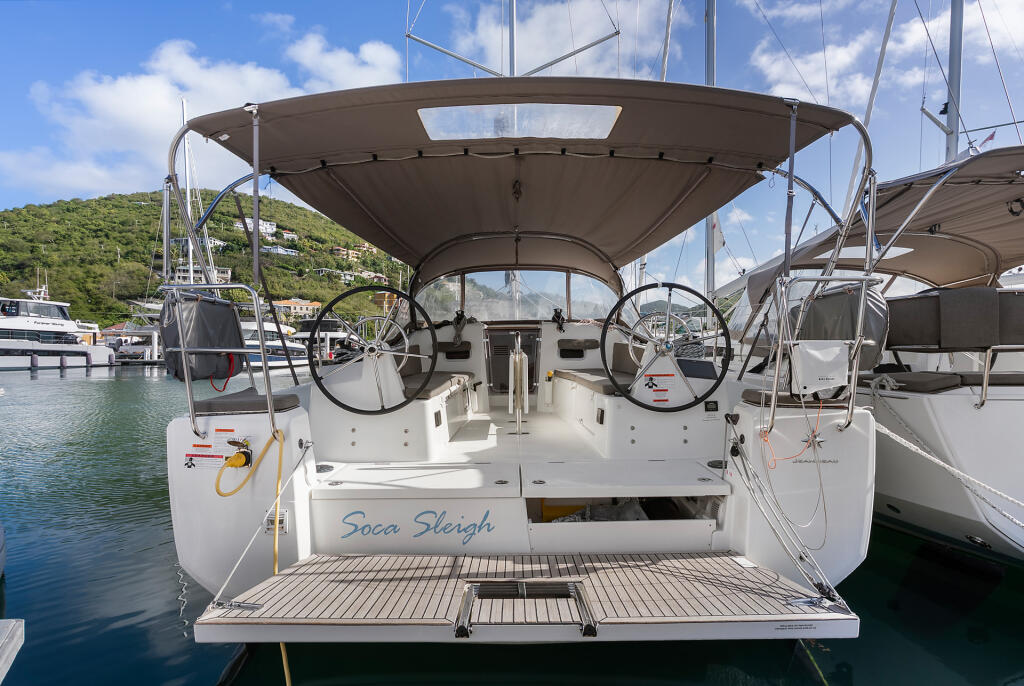 Sun Odyssey 380 Soca Sleigh