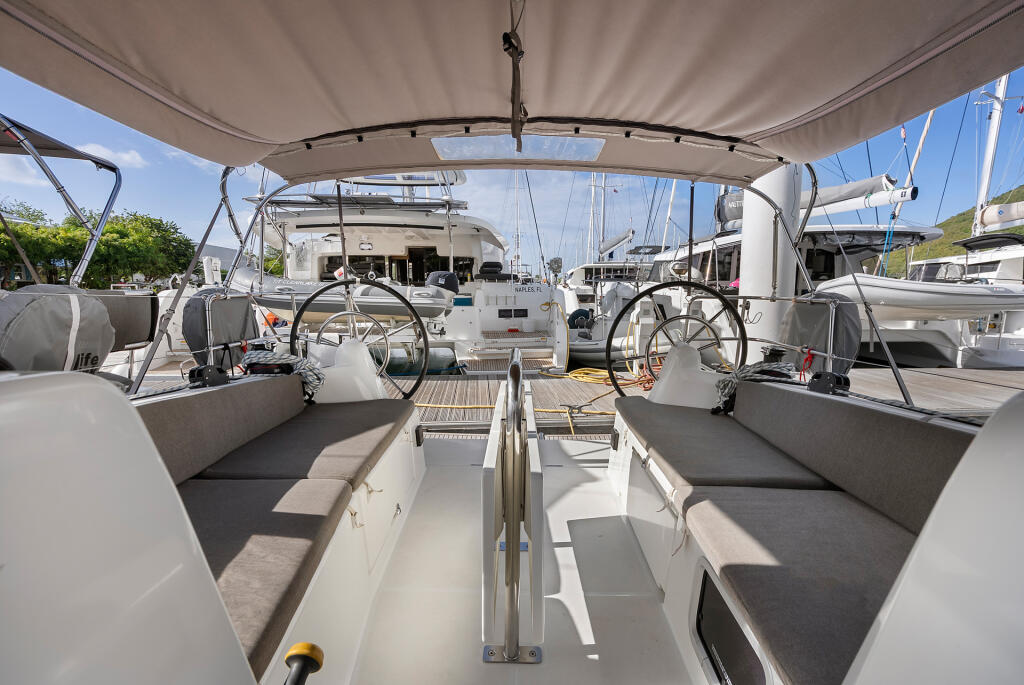 Sun Odyssey 380 Soca Sleigh