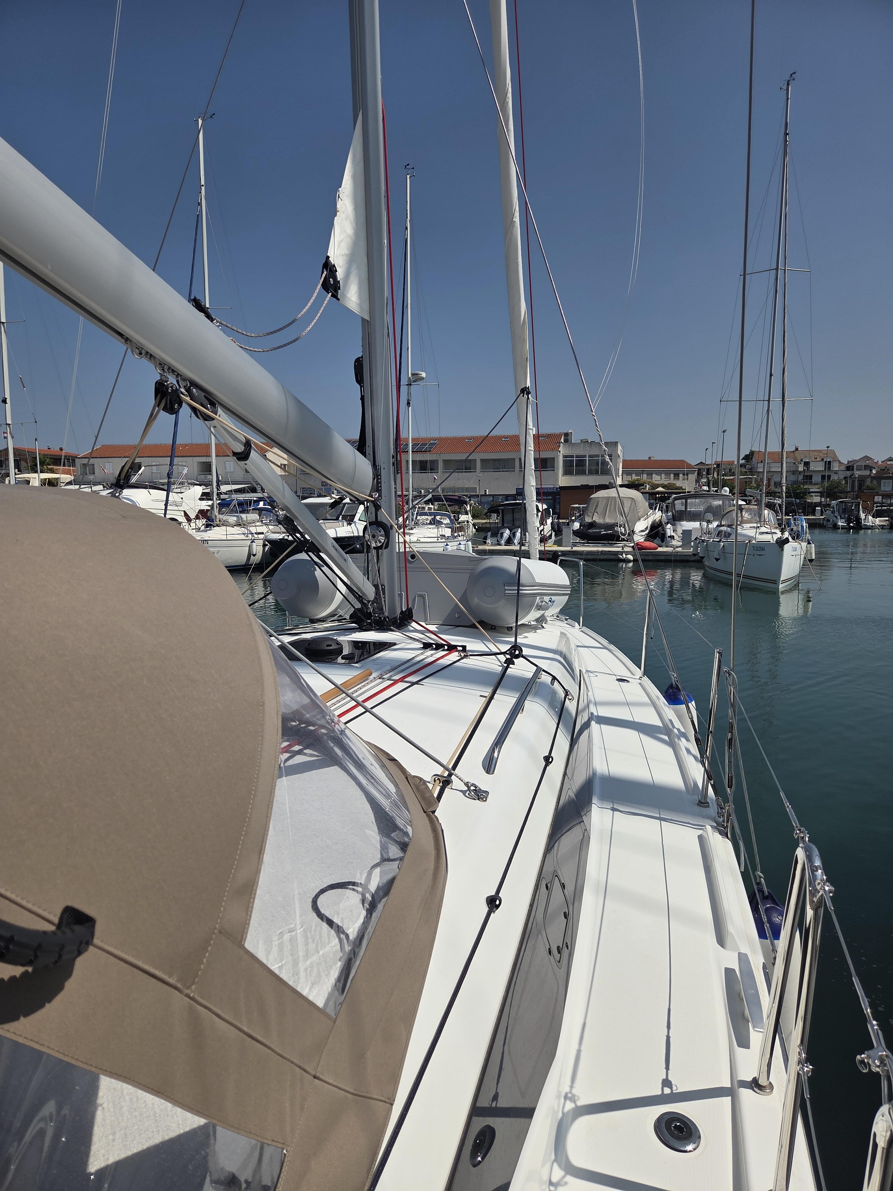 Sun Odyssey 380 Ancsika