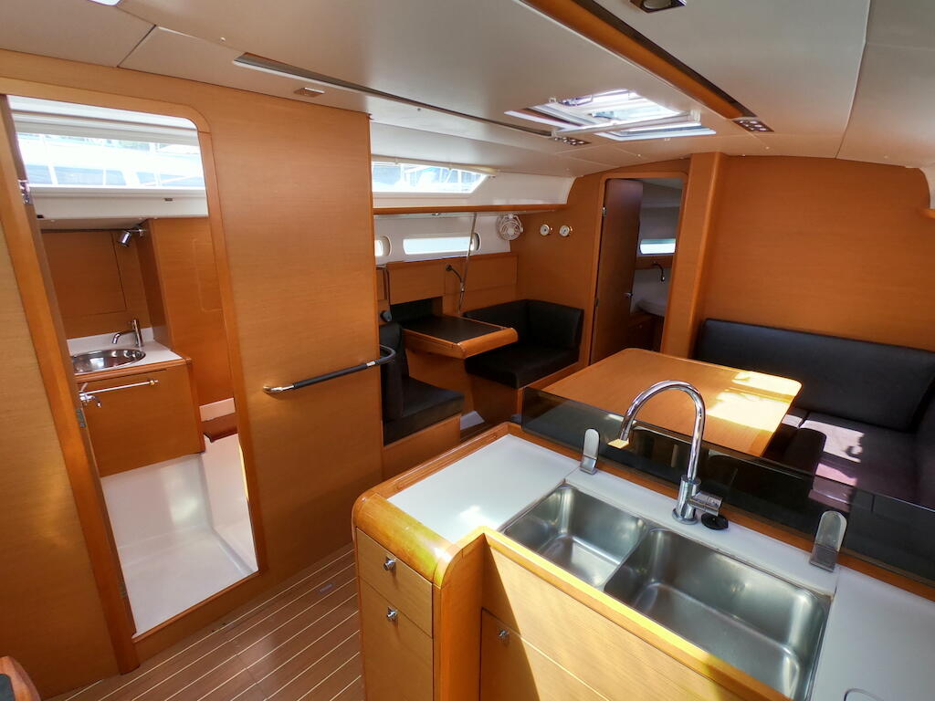 Sun Odyssey 409 Piedanlo
