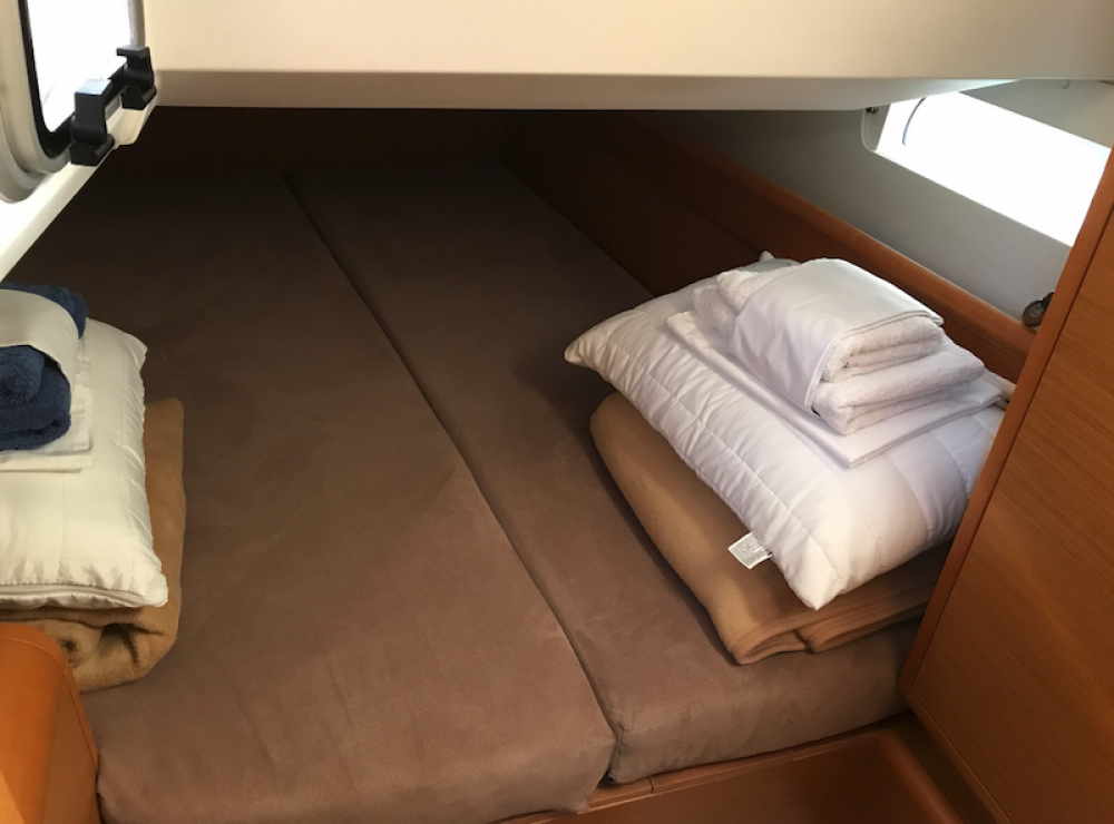 Sun Odyssey 409 Korinne
