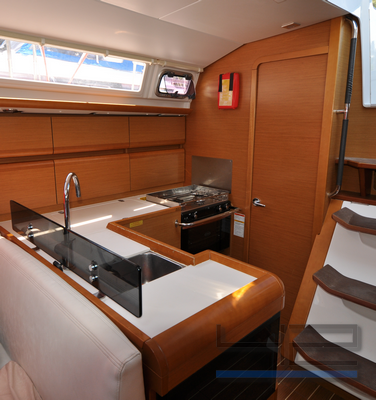 Sun Odyssey 409 FourTwo