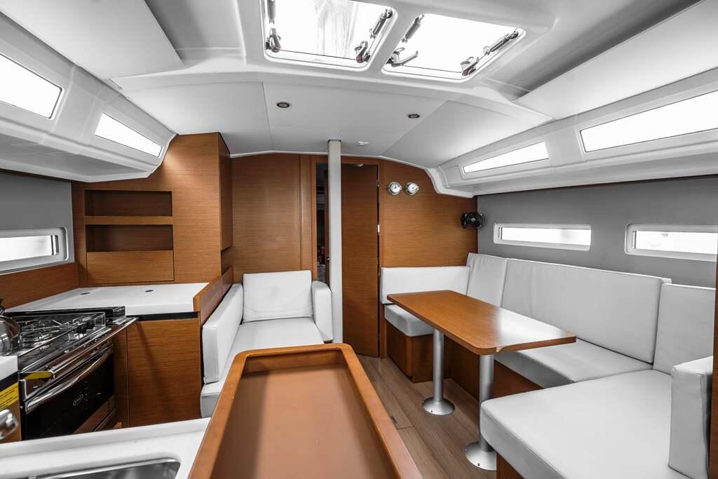 Sun Odyssey 410 Della Grazia