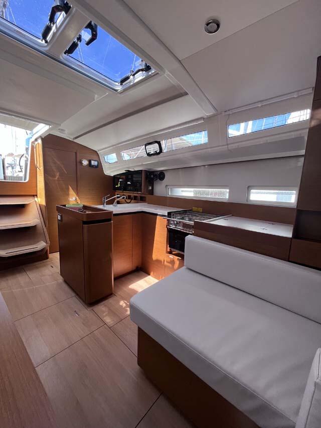 Sun Odyssey 410 Tu Tamo 3