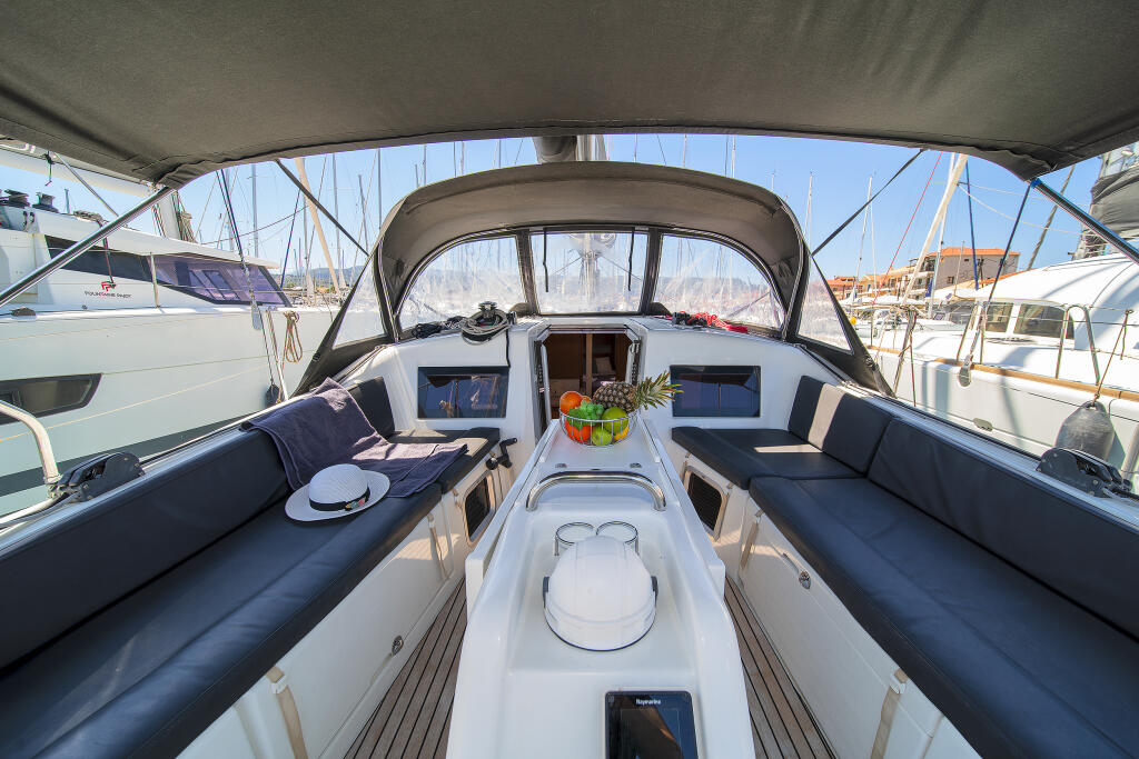 Sun Odyssey 410 Pnoe