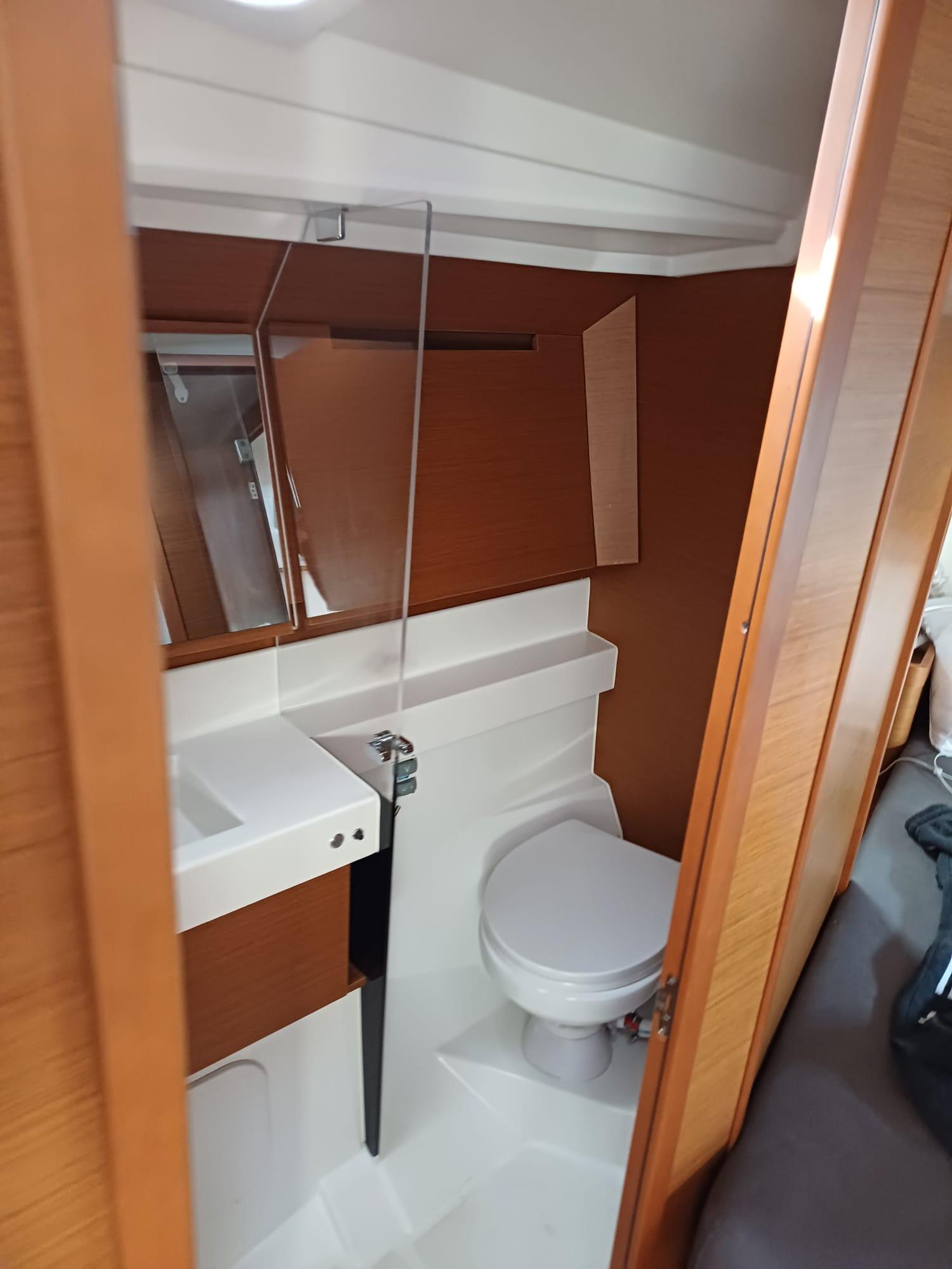 Sun Odyssey 410 S. Raphael