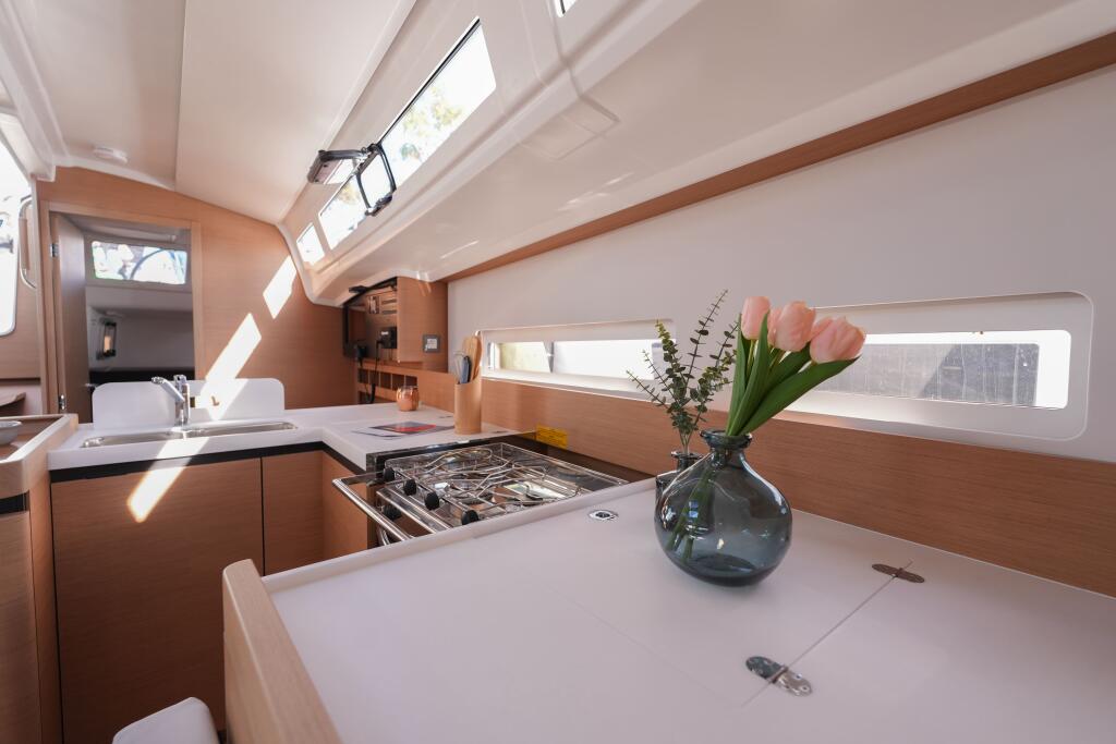 Sun Odyssey 410 Colibri