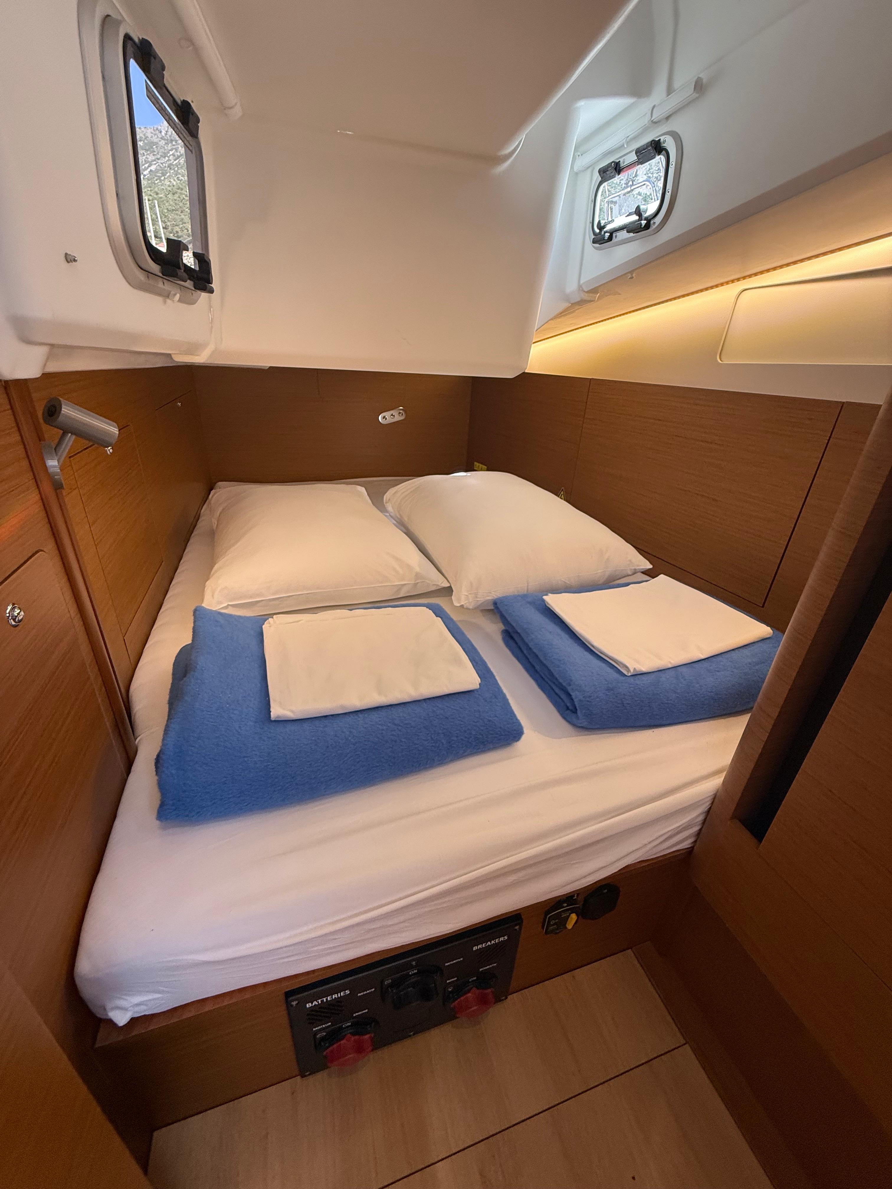 Sun Odyssey 410 Sunset Kiss