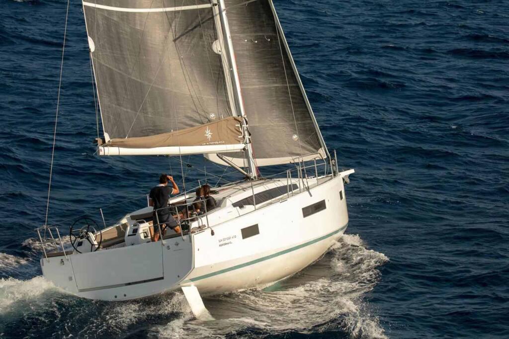 Sun Odyssey 410 Turing Machine
