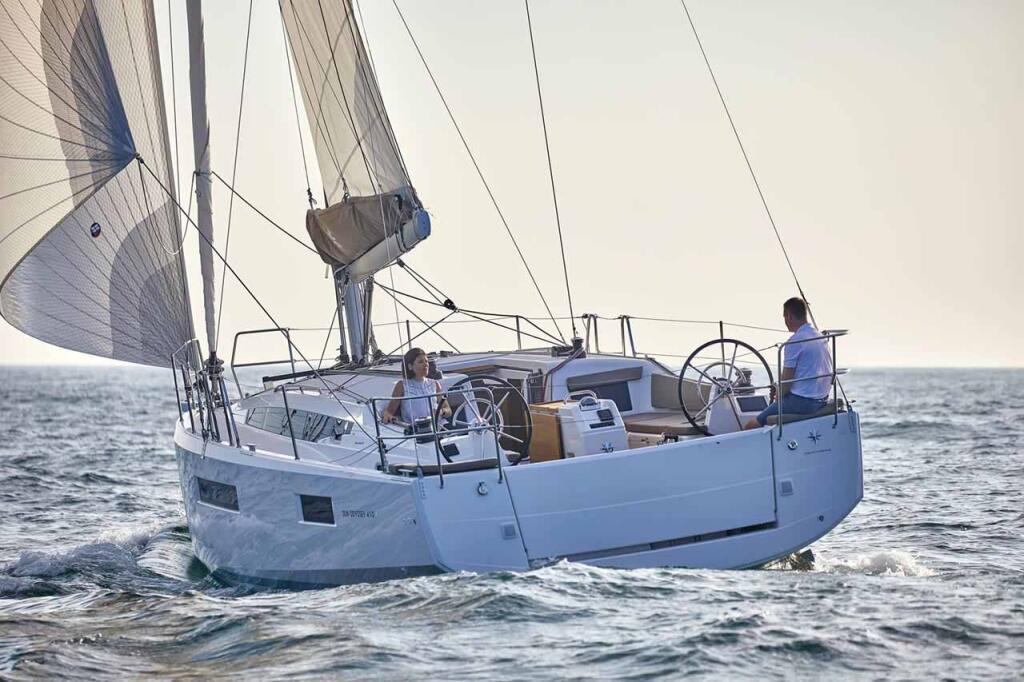 Sun Odyssey 410 Turing Machine