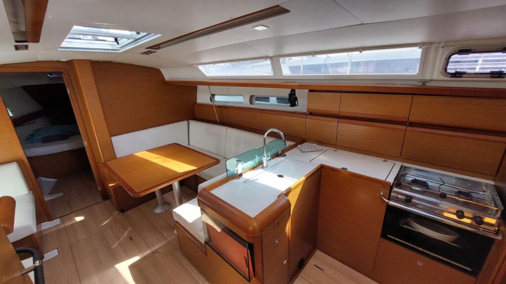 Sun Odyssey 419 Para elli