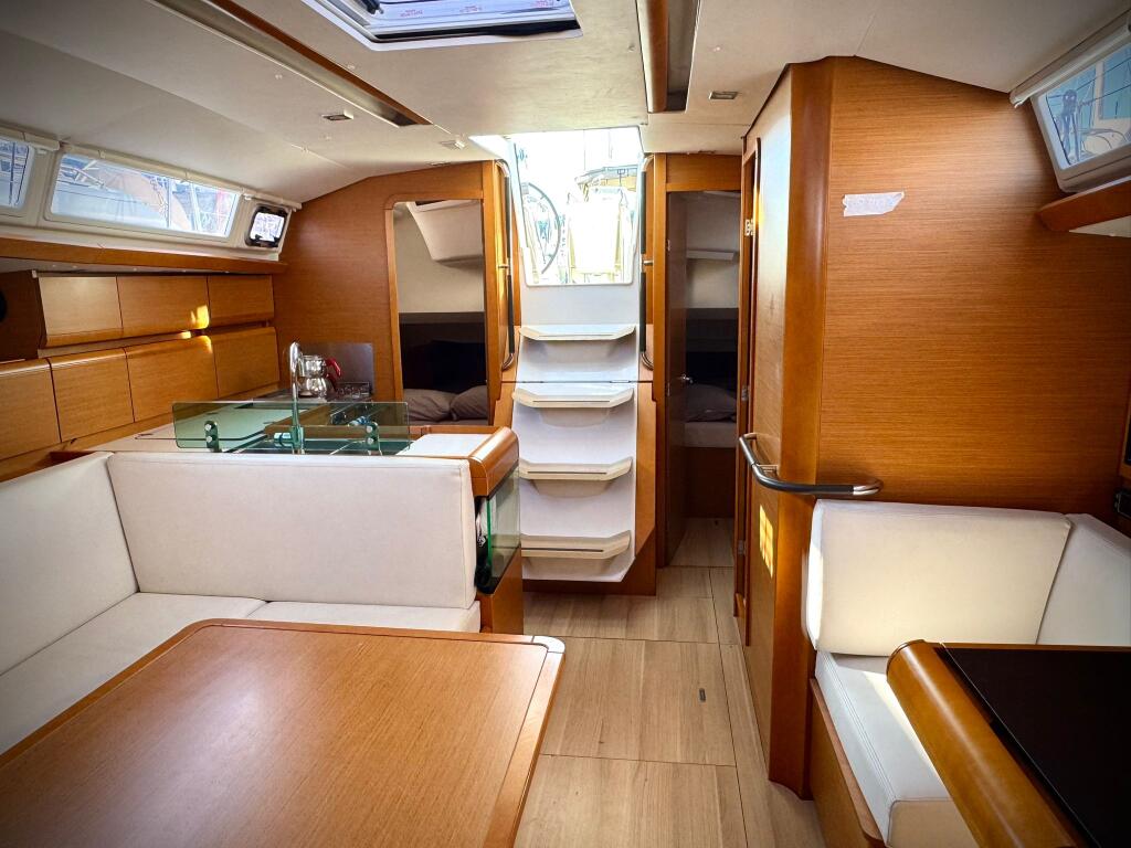 Sun Odyssey 419 Foxy