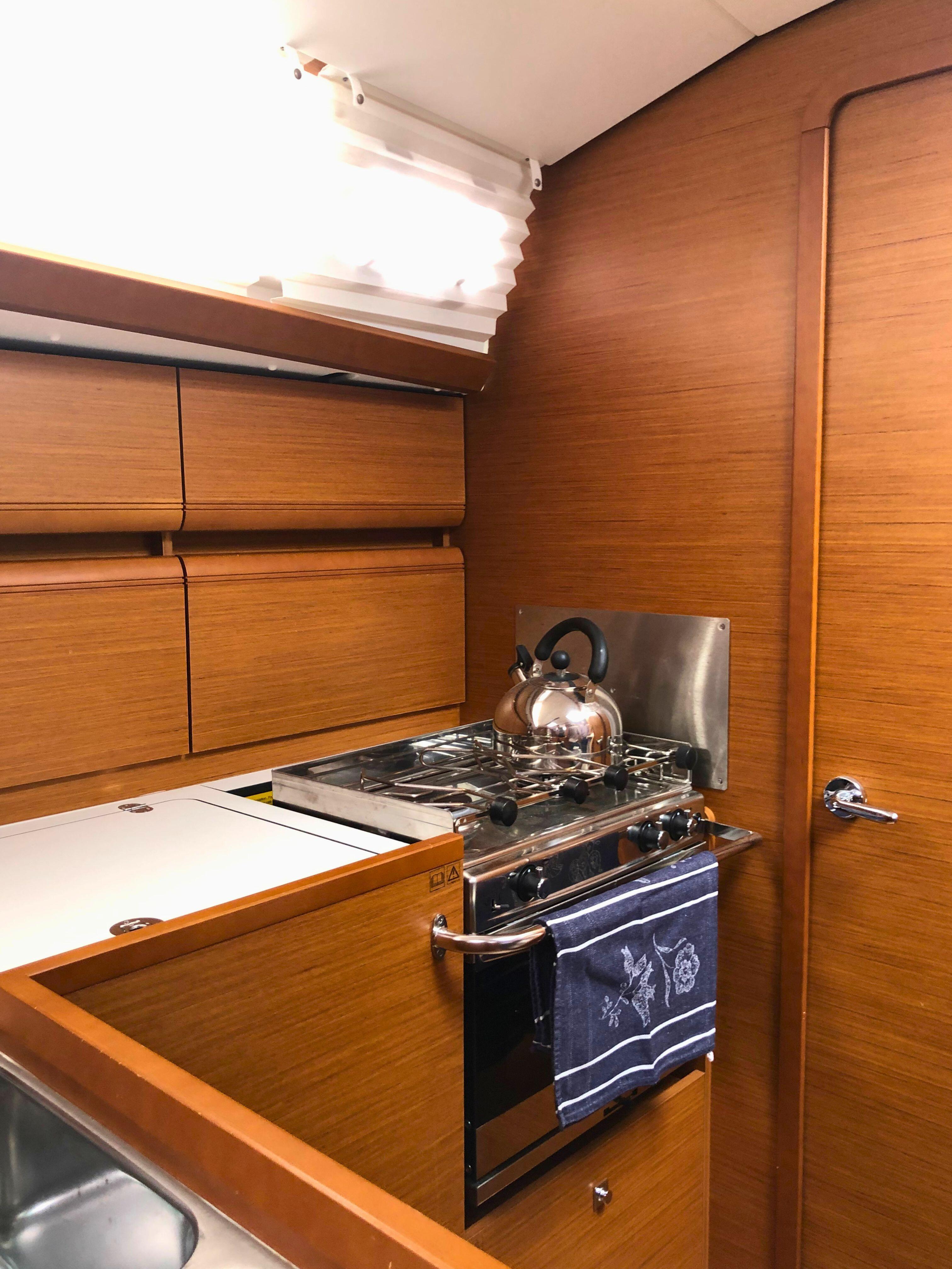 Sun Odyssey 419 Anerada