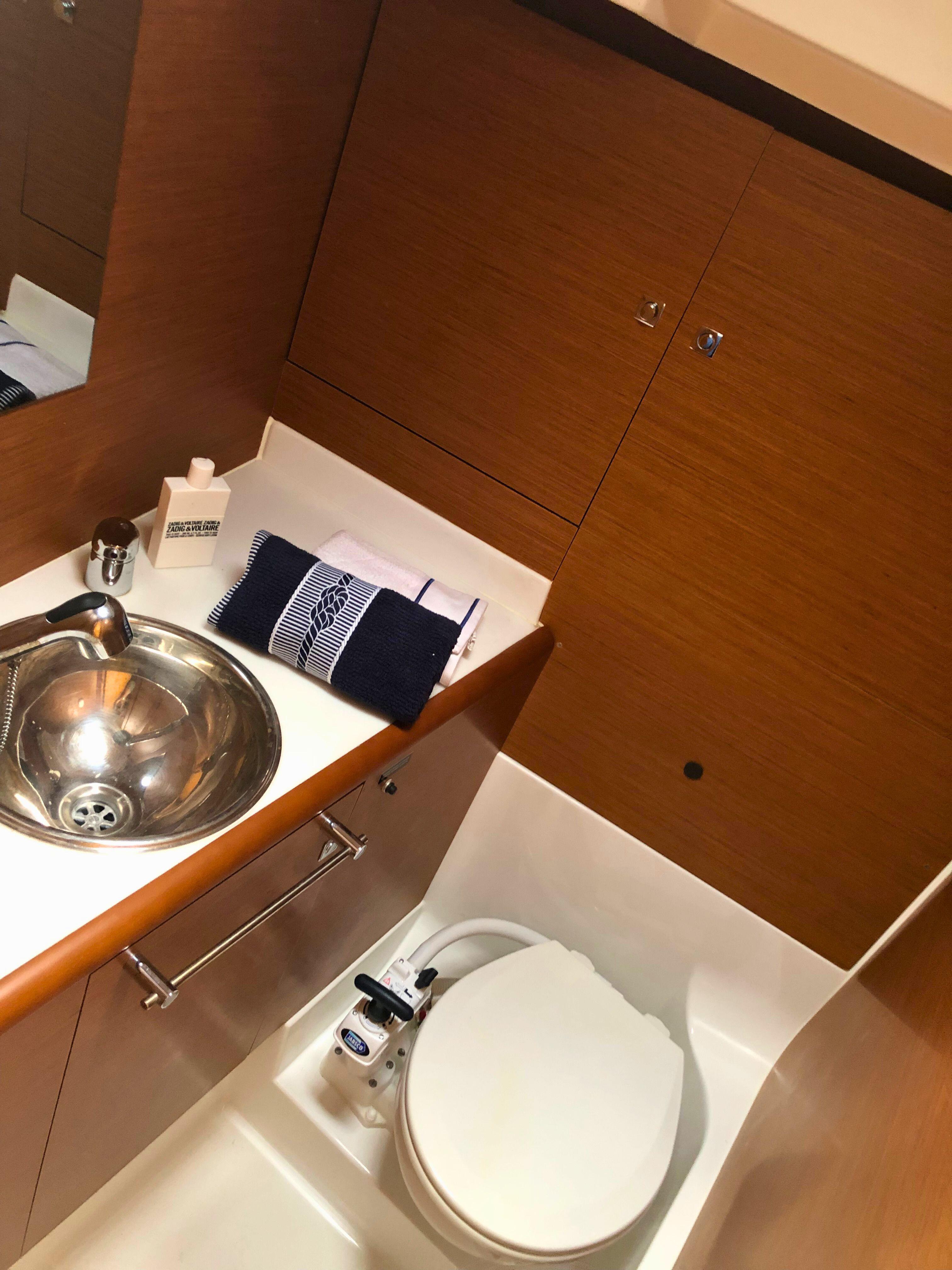 Sun Odyssey 419 Anerada