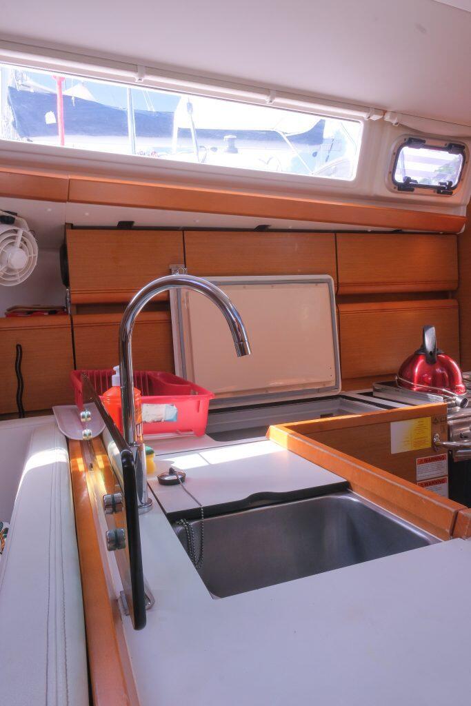 Sun Odyssey 419 Makin Memories
