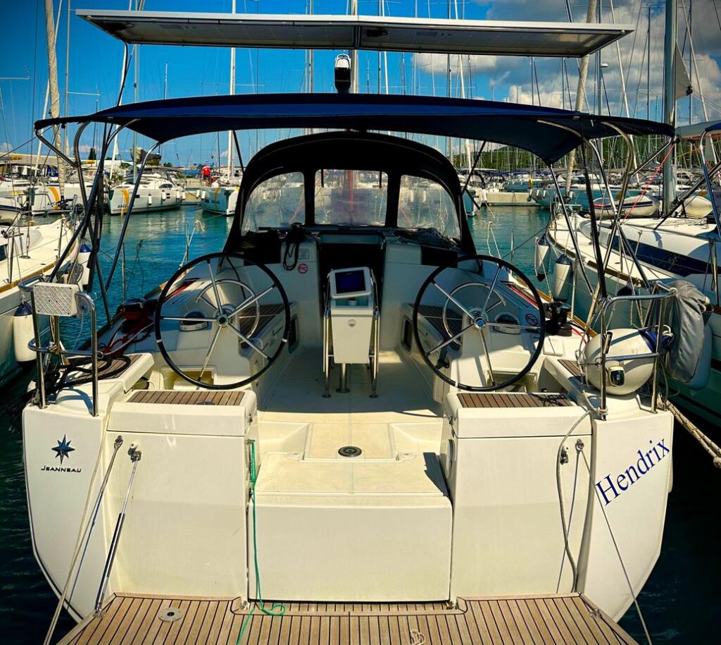 Sun Odyssey 419 Hendrix