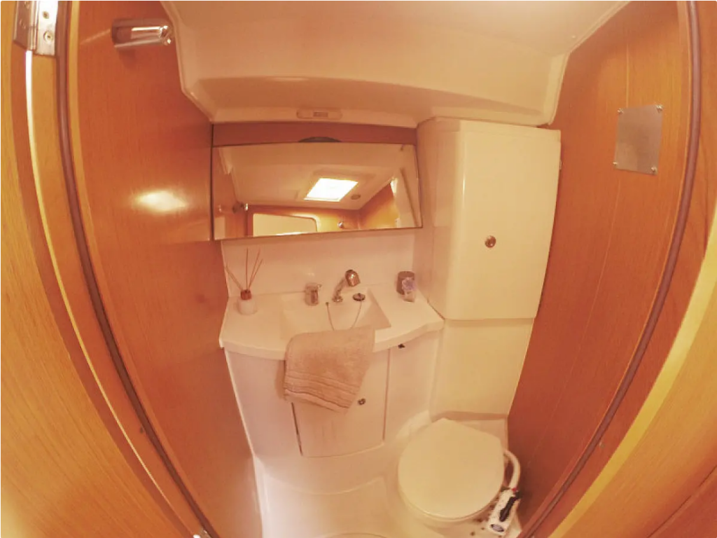 Sun Odyssey 42 DS Sweet Alis