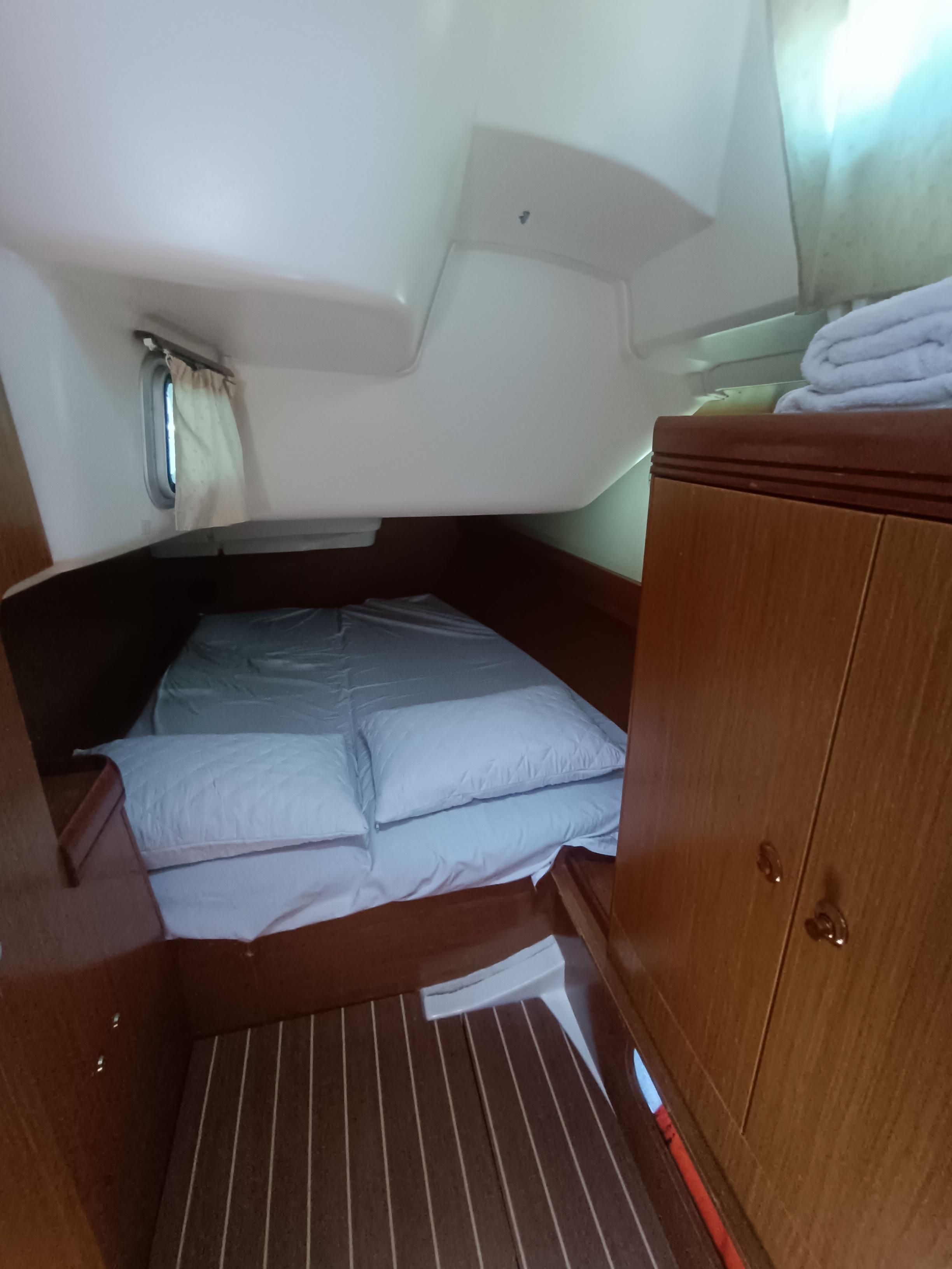 Sun Odyssey 42i Sea Obsession