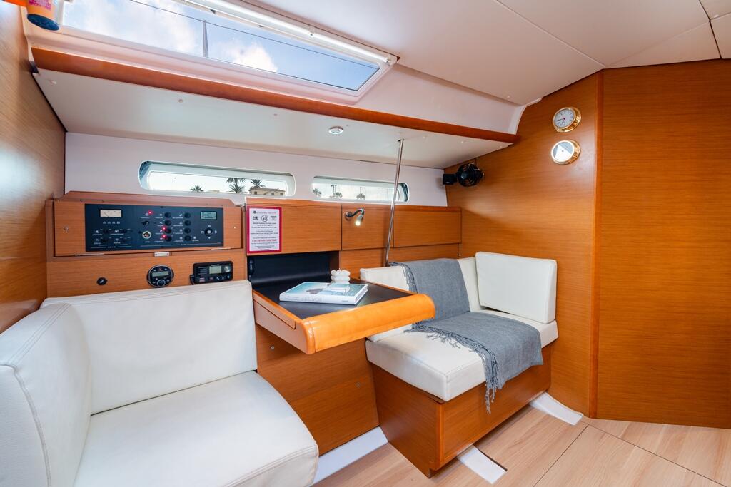 Sun Odyssey 439 Aliki