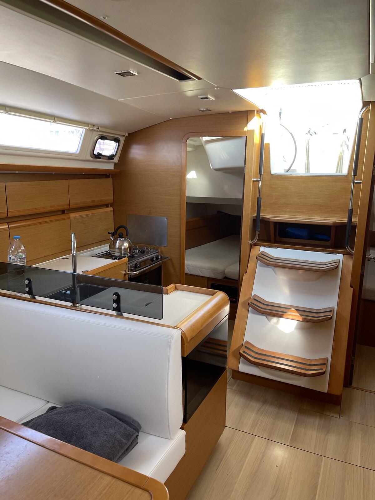 Sun Odyssey 439 Tessie