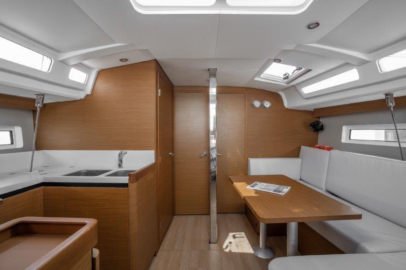 Sun Odyssey 440 Almyra 440