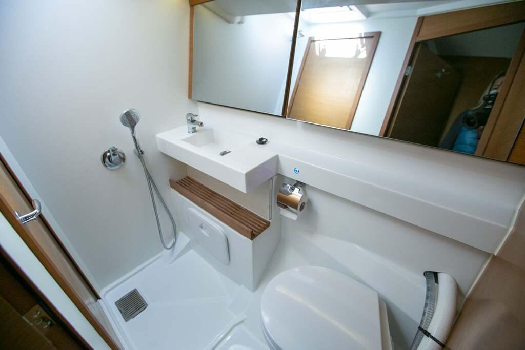 Sun Odyssey 440 Endeavour