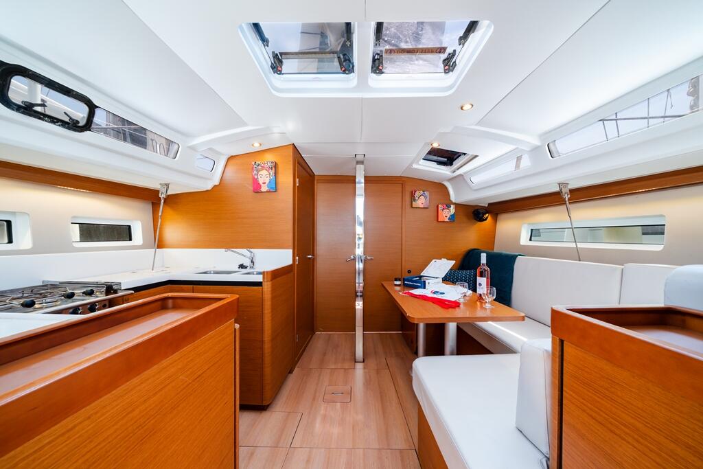 Sun Odyssey 440 Orfeas