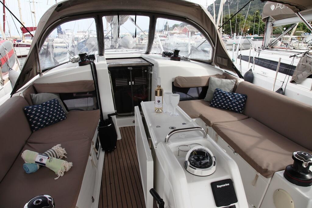 Sun Odyssey 440 Tommy