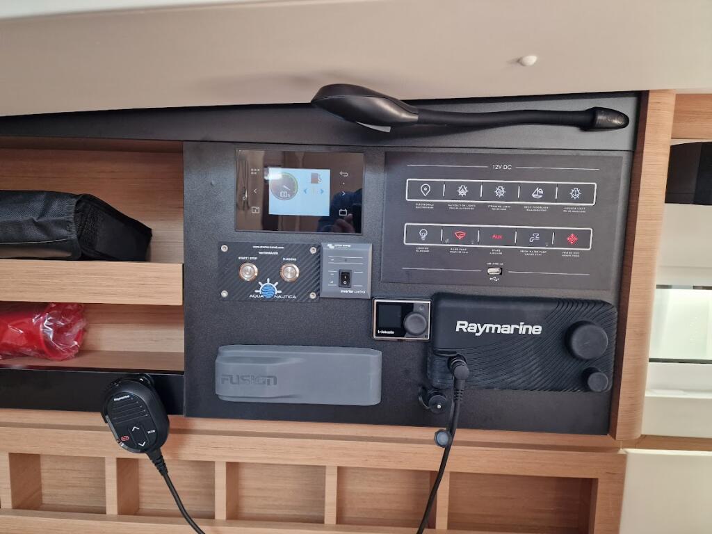 Sun Odyssey 440 Vela