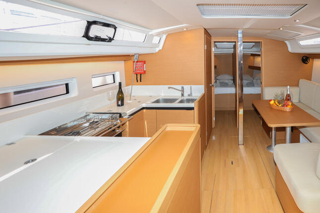 Sun Odyssey 440 Susanna
