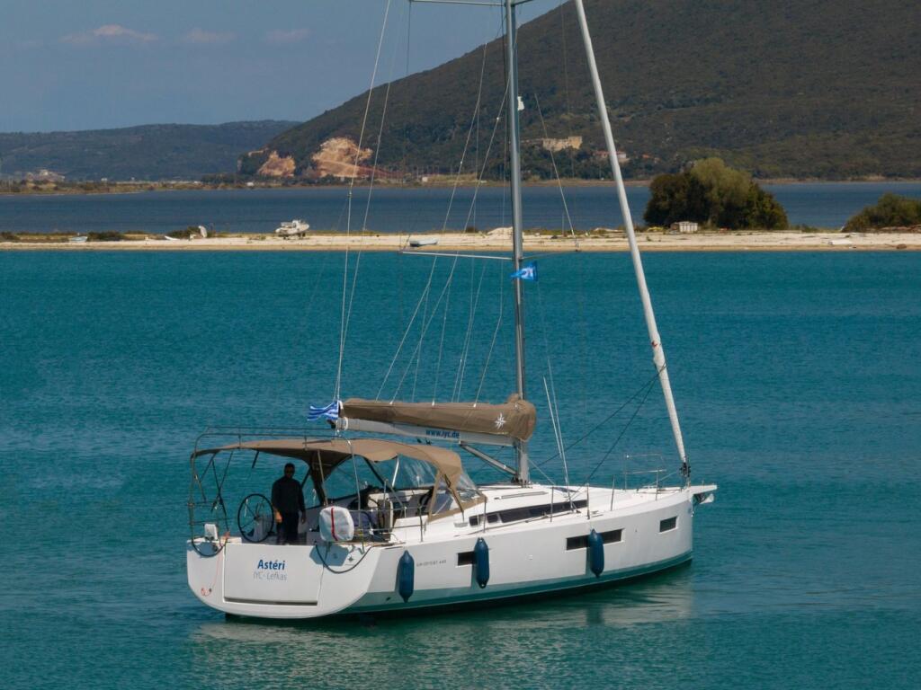 Sun Odyssey 440 Asteri