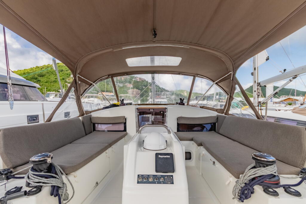 Sun Odyssey 440 Rhythm & Blues