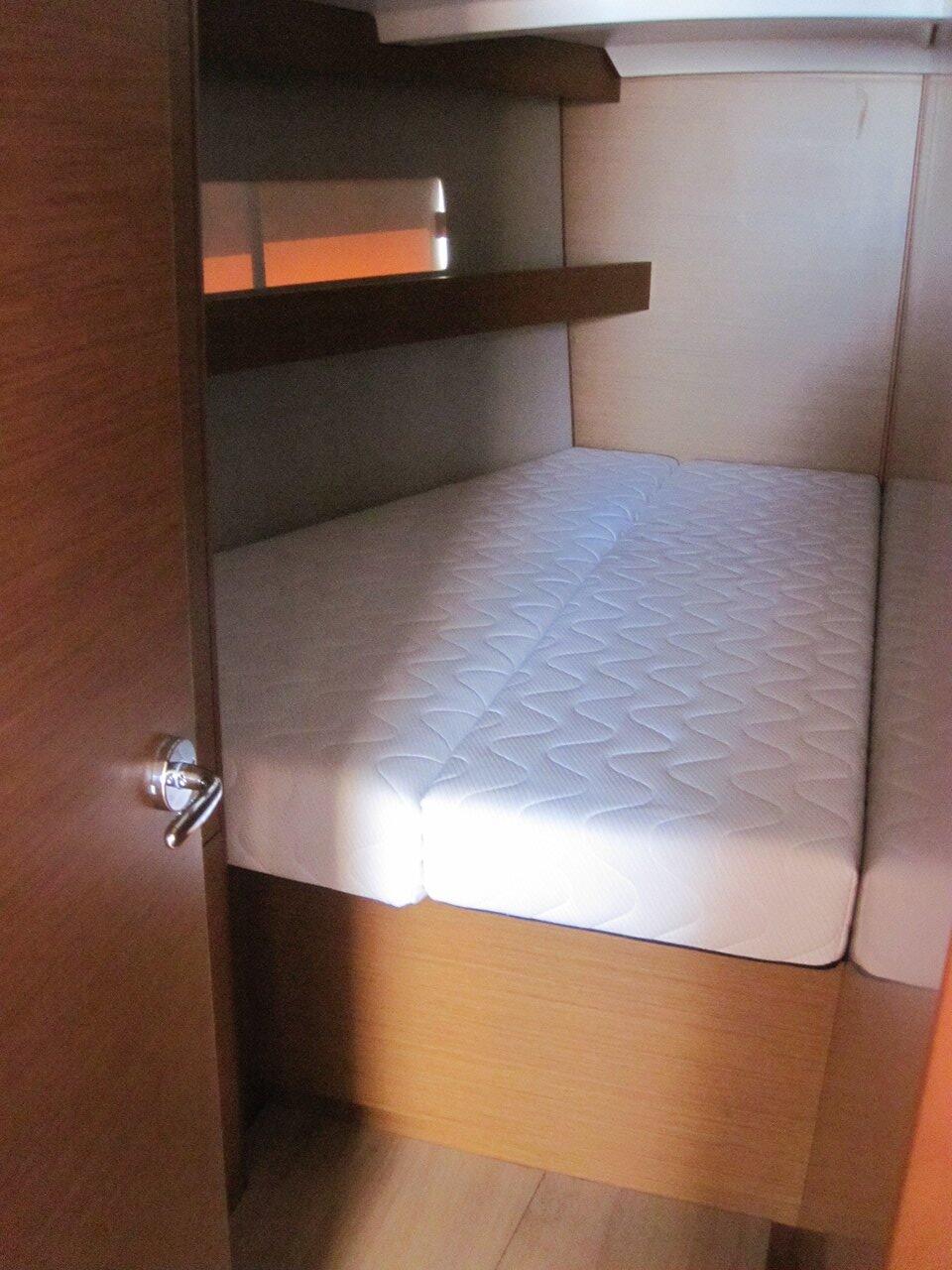 Sun Odyssey 440 Enrica