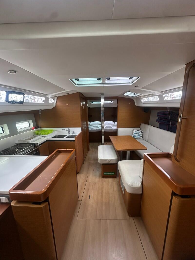 Sun Odyssey 440 Habibi