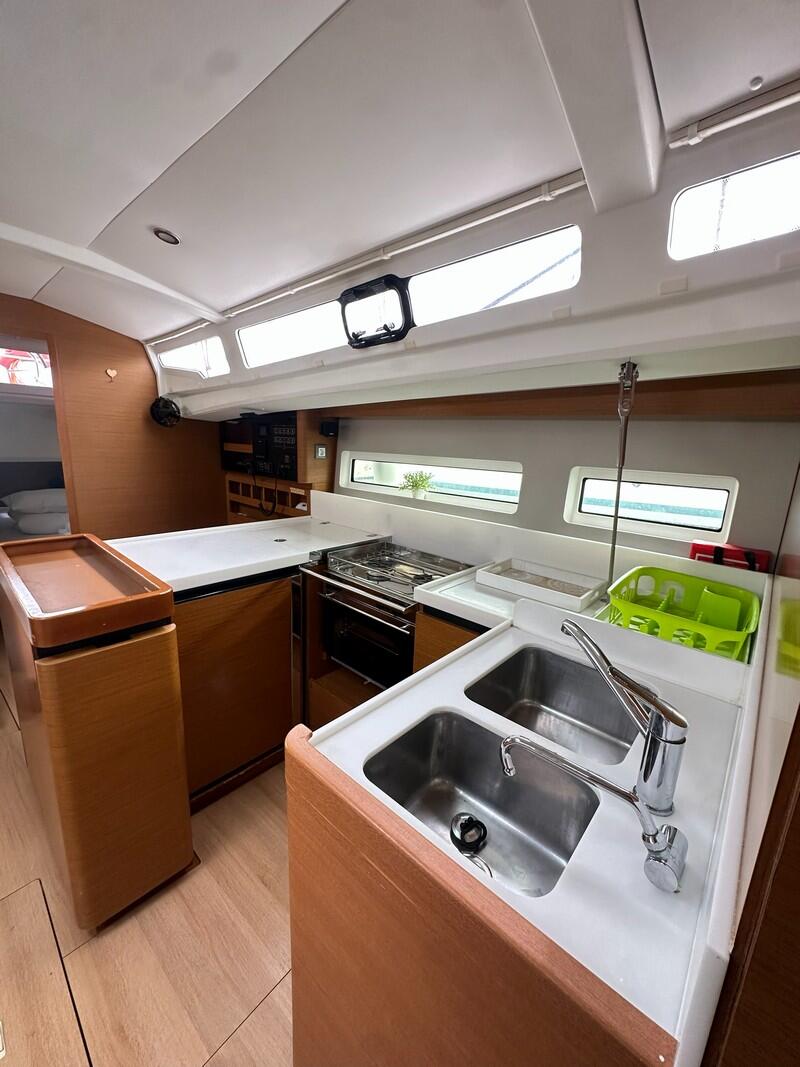 Sun Odyssey 440 Habibi