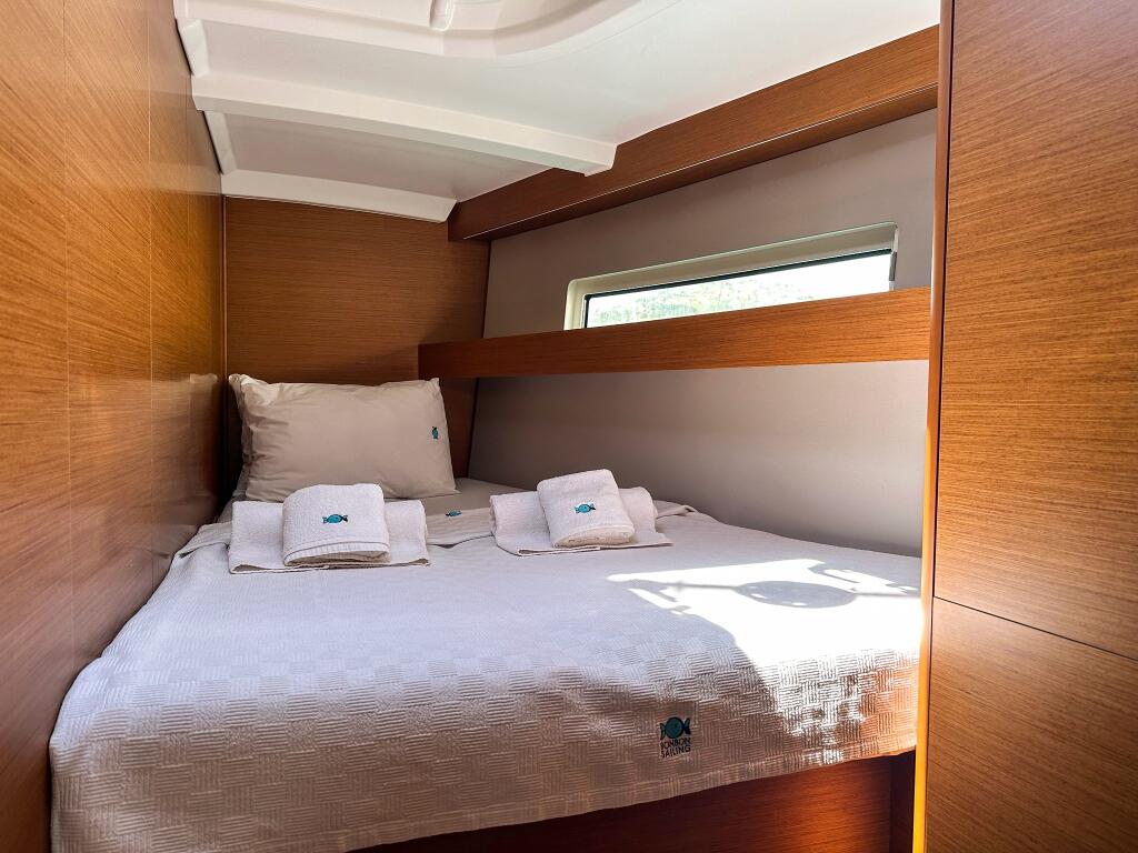 Sun Odyssey 440 Bonbon