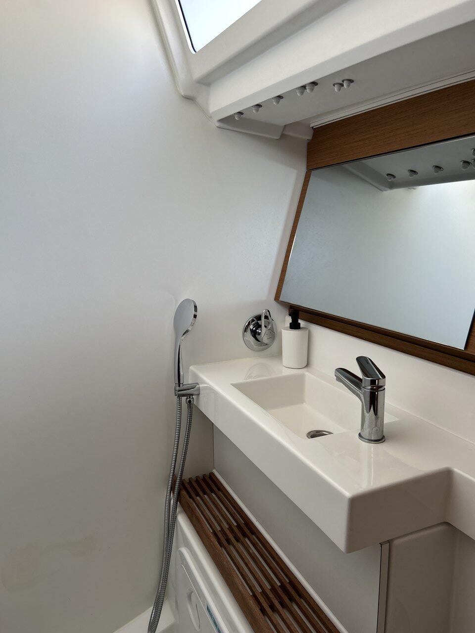 Sun Odyssey 440 Ares